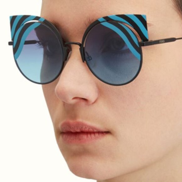 FENDI CAT EYE SUNGLASSES -NWOT! ๐๐๐ - Picture 12 of 14
